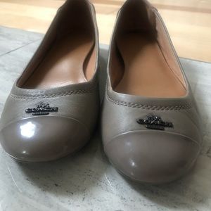 Coach flats